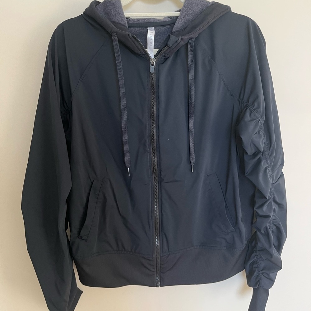 Fabletics Full Zip Lightweight Jacket Size Medium Black Rouched Sleeves